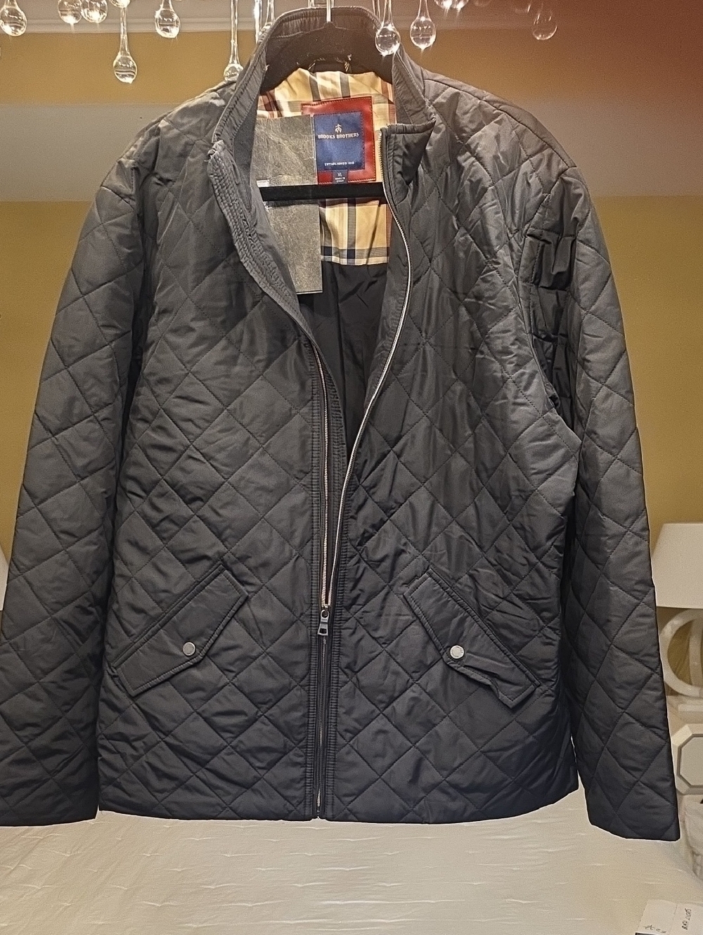 Brooks Brothers Quilted Black Lightweight Jacket with Plaid Trim Size XL